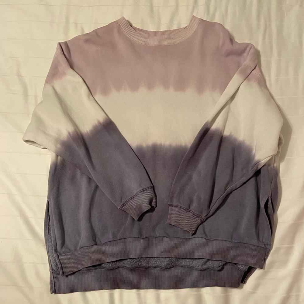 American Eagle Oversized Crewneck
